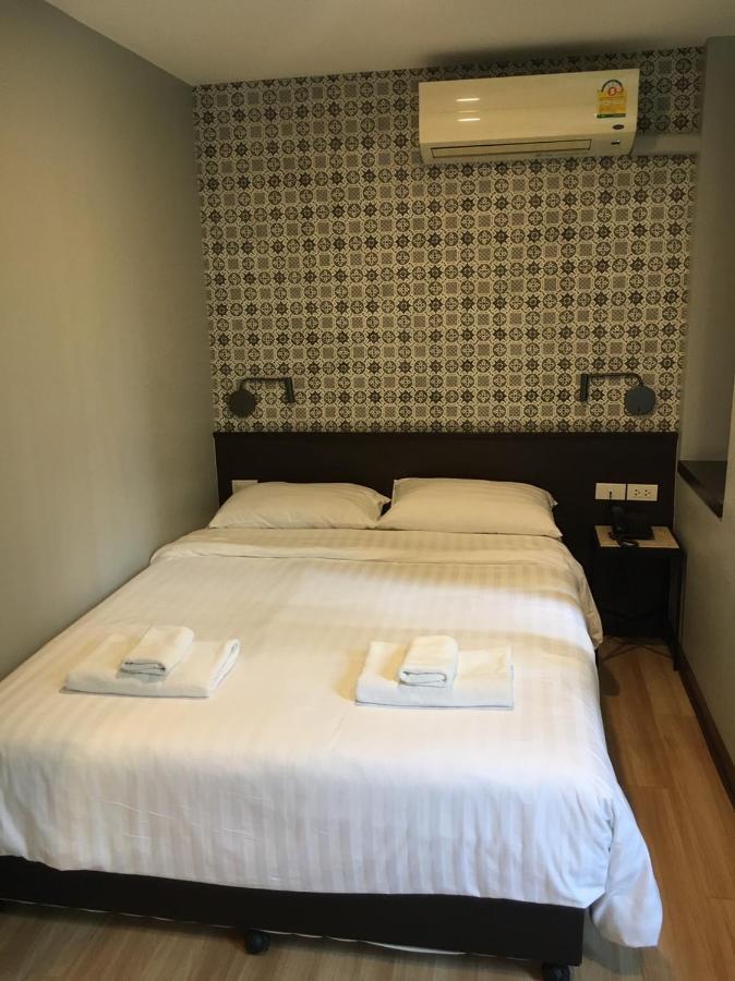 Ywca Hotel Bangkok Eksteriør bilde